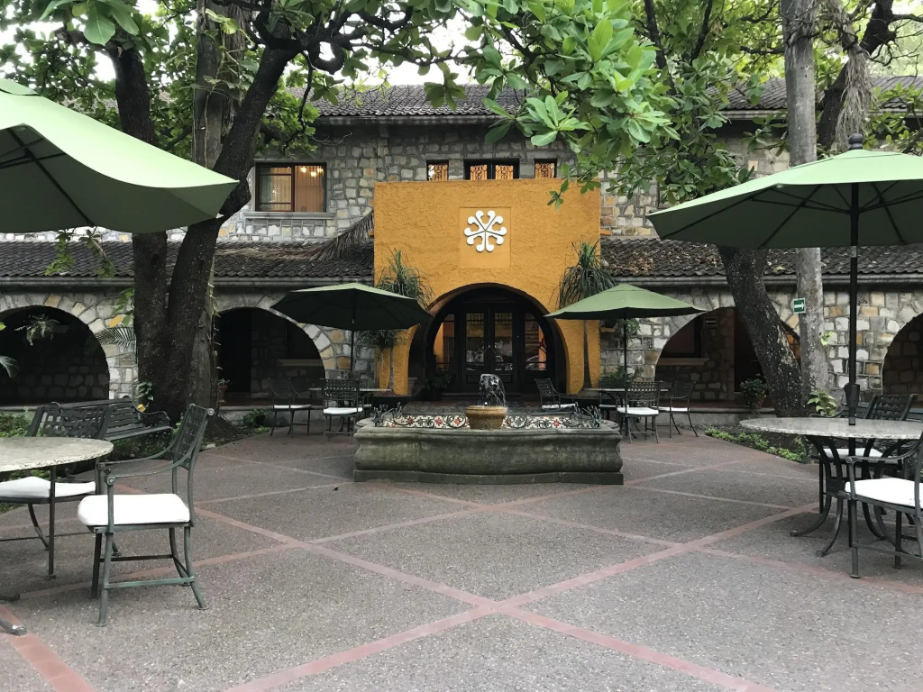 Hotel photo 13