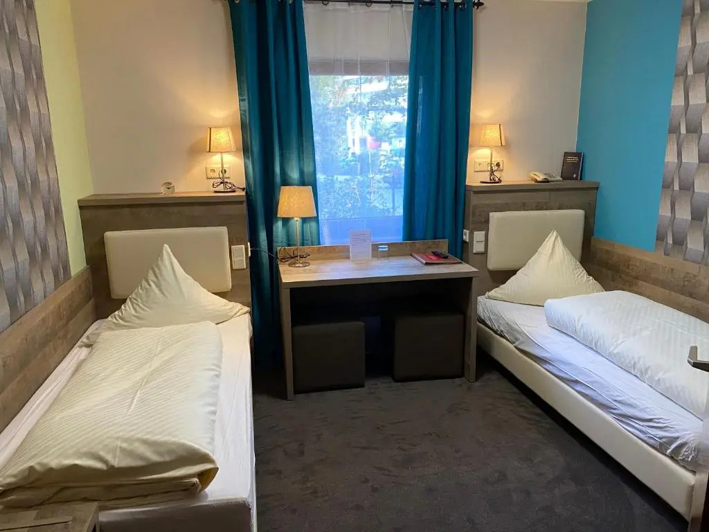 Standard Double room (twin beds)