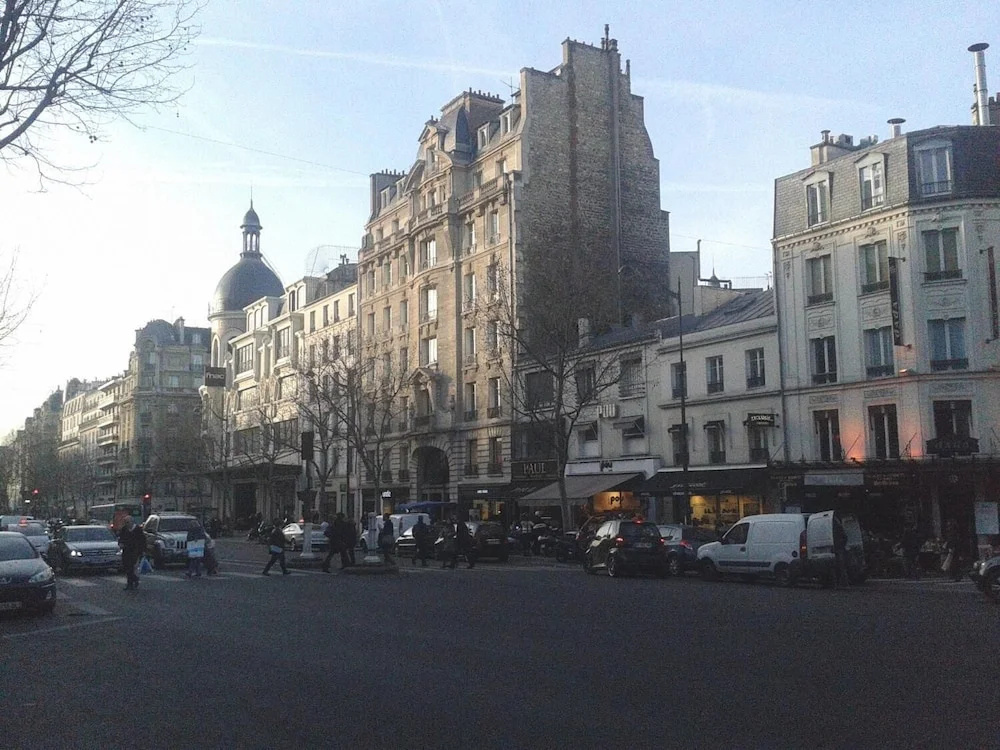 LUX 3BDR Arc de Triomphe I by Livinparis