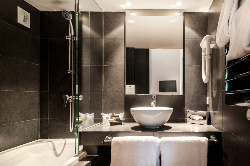 Hotel Cloitre Saint Louis by null