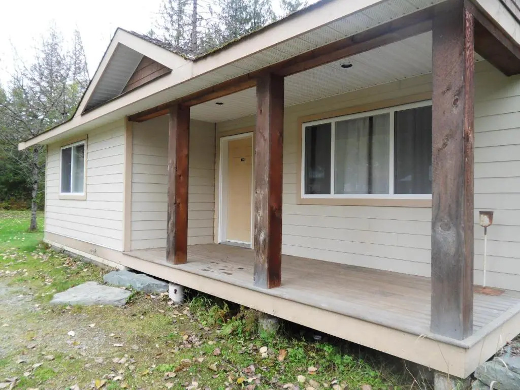 2 Bedrooms Cottage
