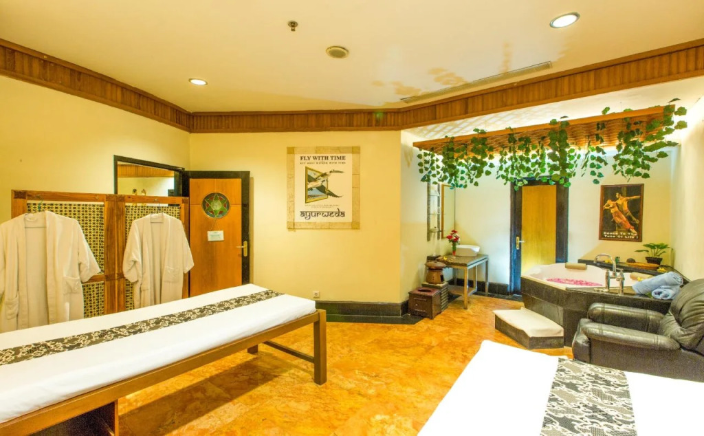 Sunlake Waterfront Resort and Convention - фото 5