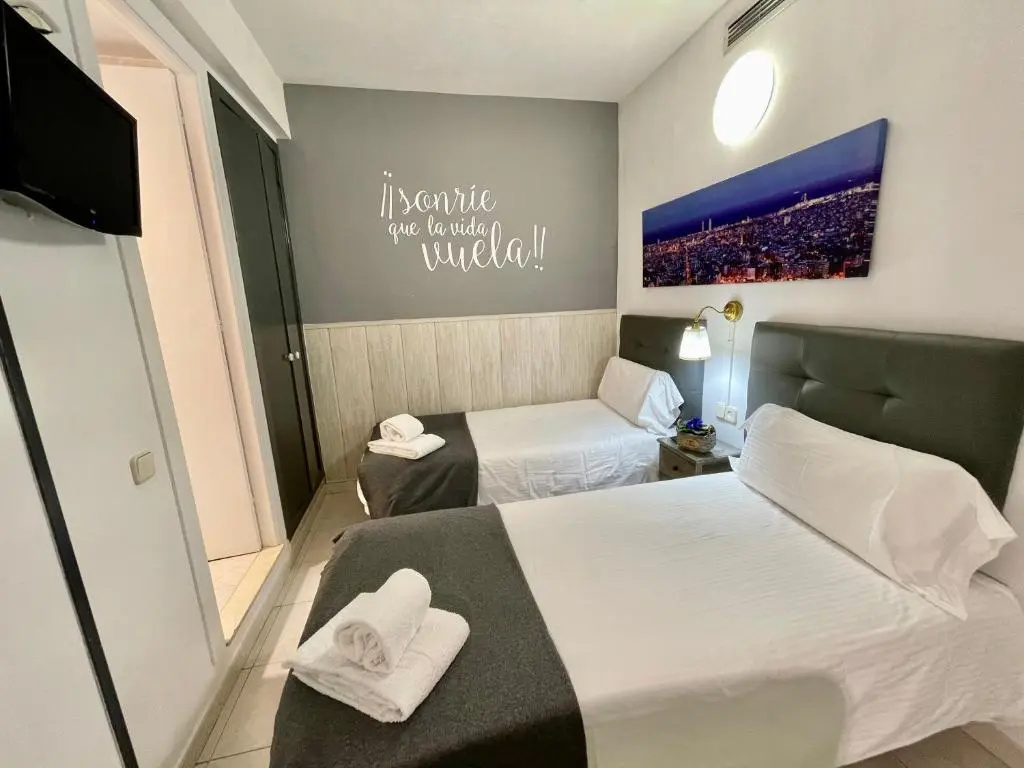 Standard Double room (twin beds)
