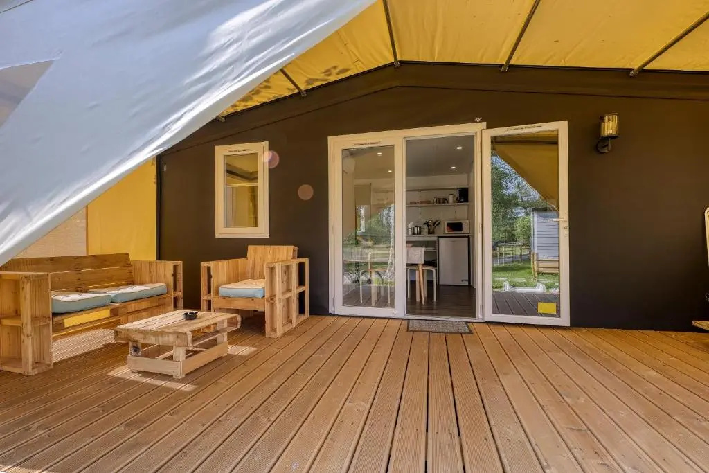 Tent