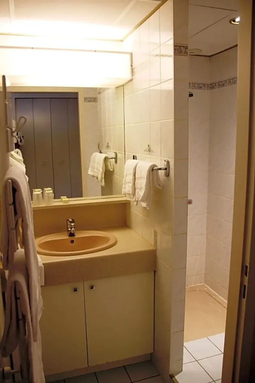 Logis Le Cheval Blanc et Clovis - Chambres