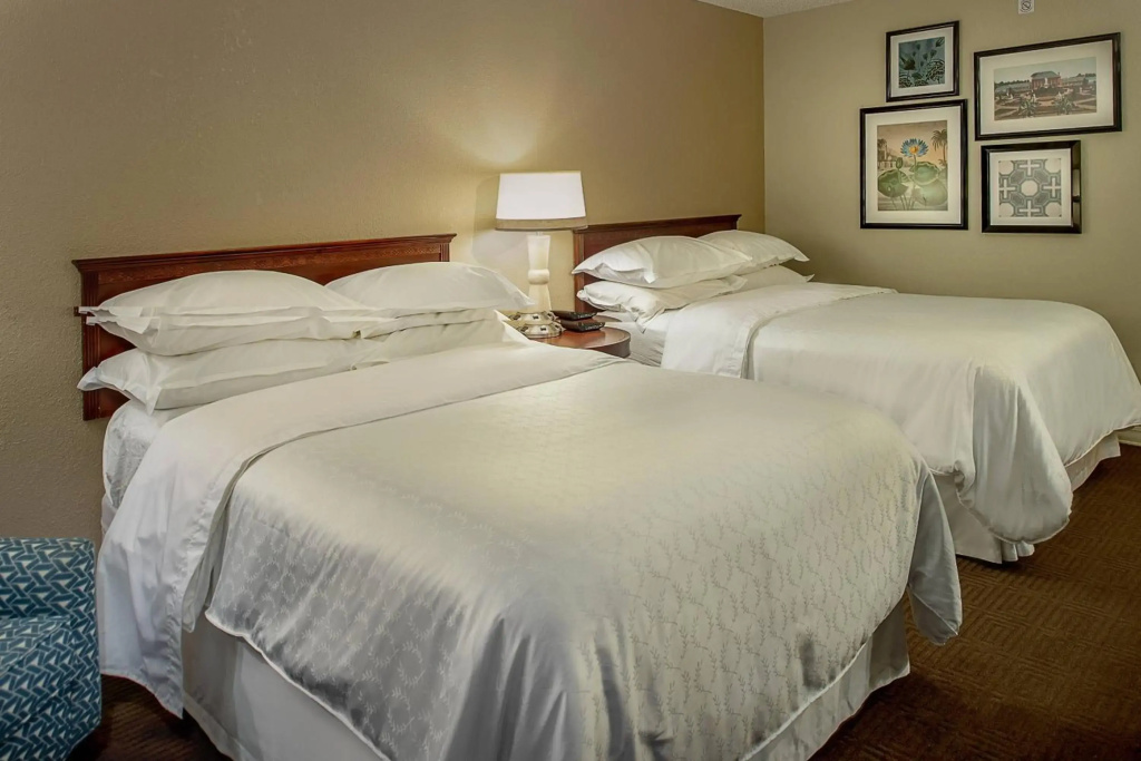 Sheraton Westport Chalet Hotel St. Louis - Général
