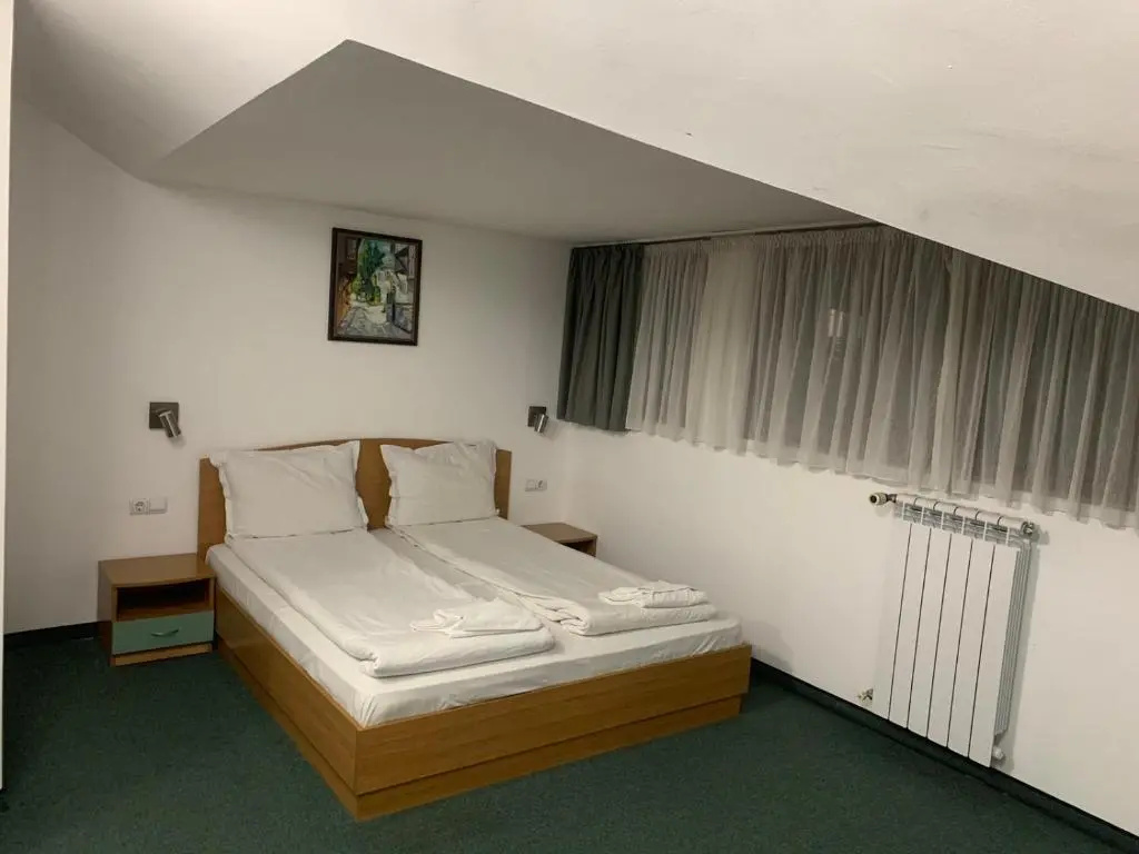 Standard Double Attic room (full double bed)
