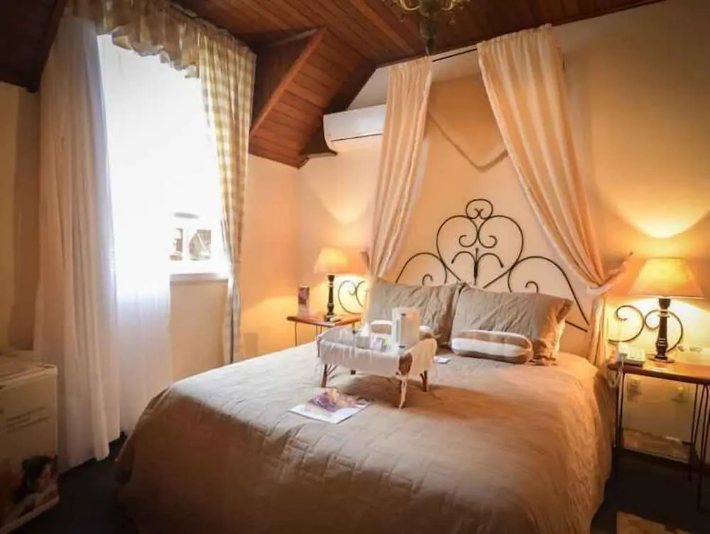 Classic room