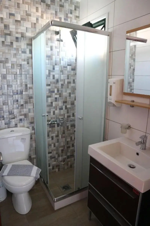 Standard Triple room with balcony