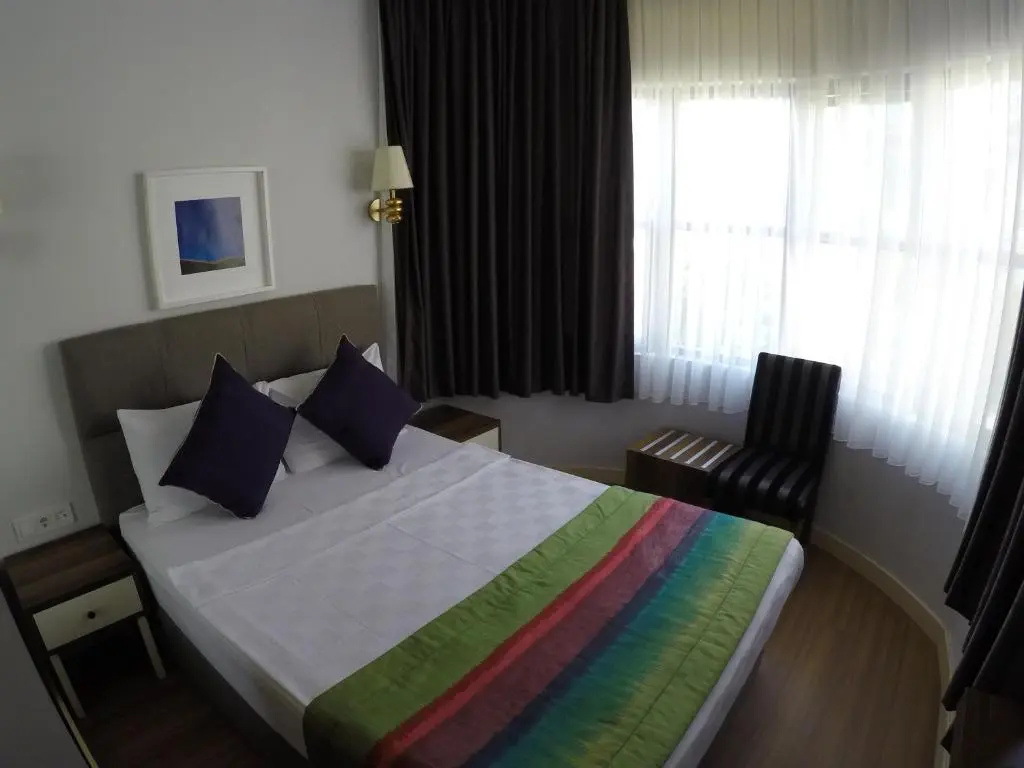 Standard Double room with sea view (full double bed)