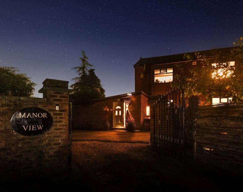 Host Stay Pied-a-terre at Manor View
