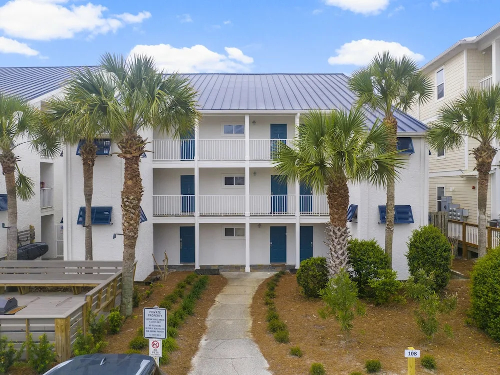 Eastern Shores on 30A by Panhandle Getaways