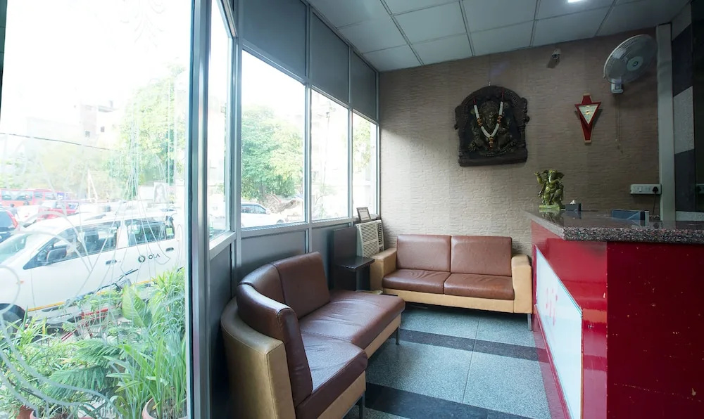Treebo Stay Inn International - Général