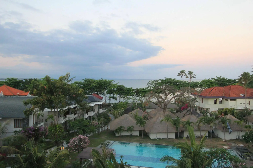 Alit Beach Resort and Villas