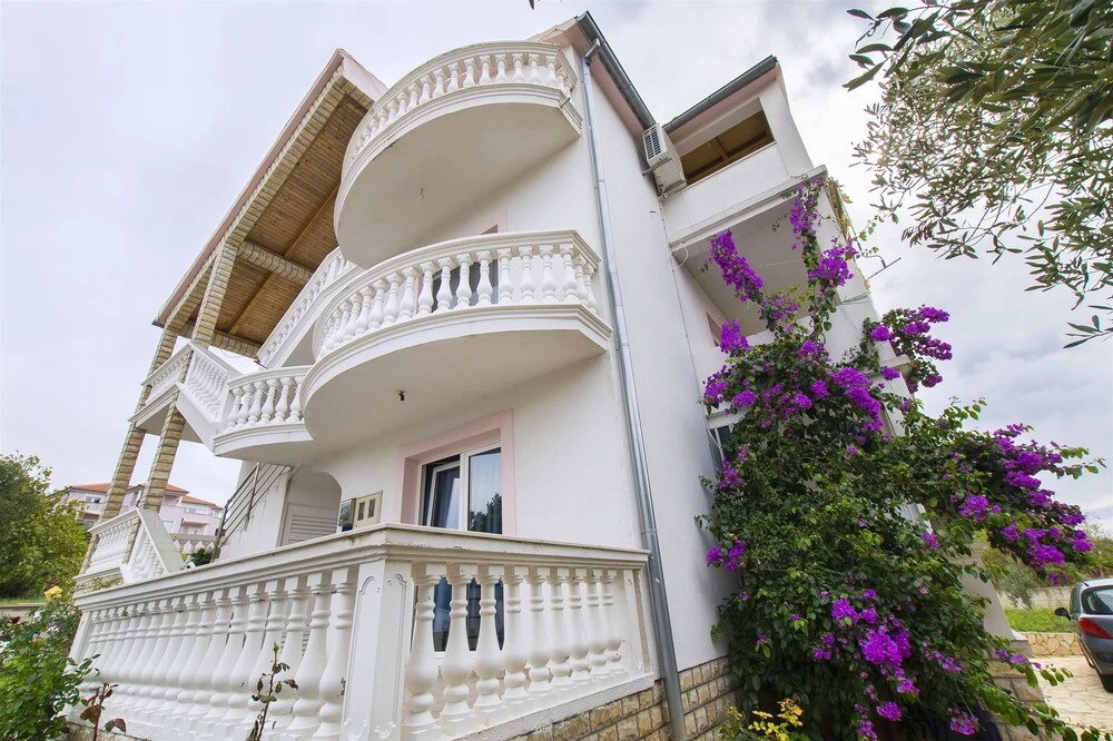 Apartments Ljubica