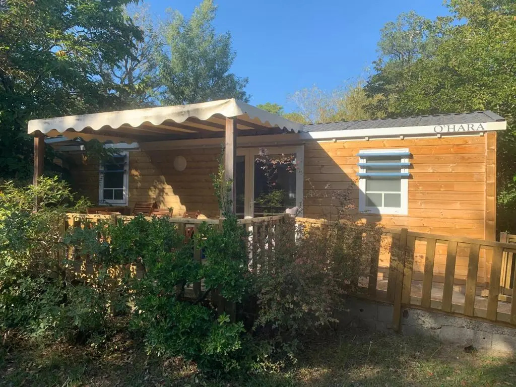 2 Bedrooms Cottage