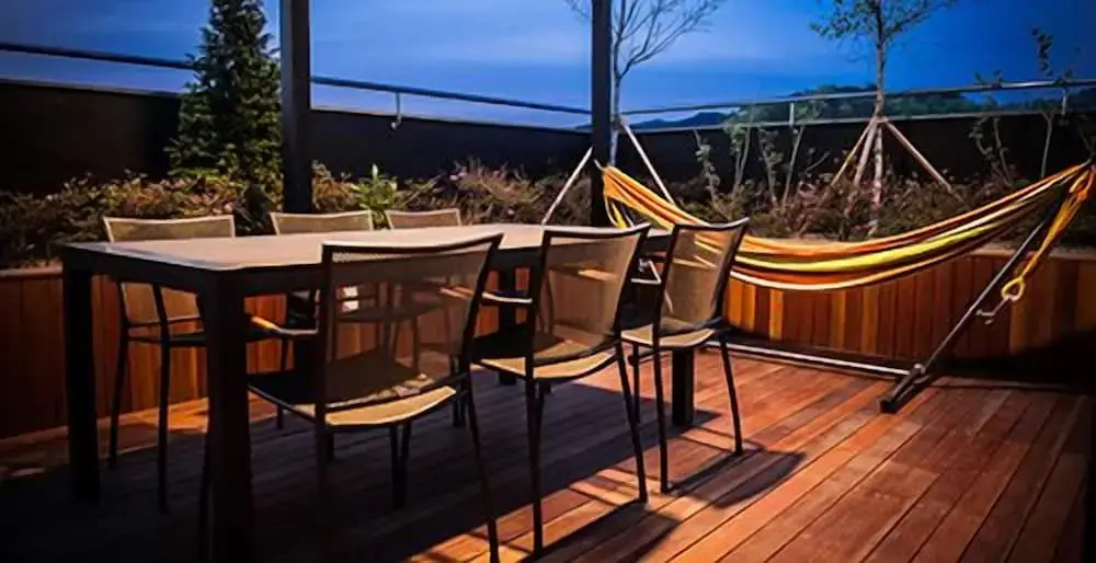 Balcony & Terrace