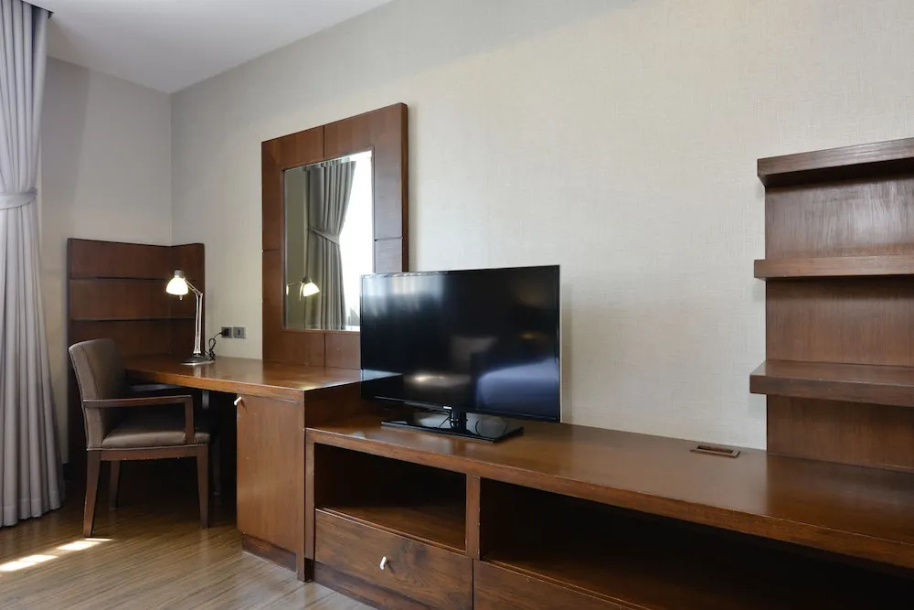Семейный люкс в Grand Asoke Suites Boutique Residence
