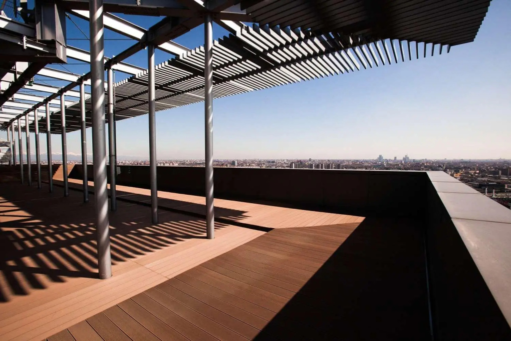 Balcony & Terrace