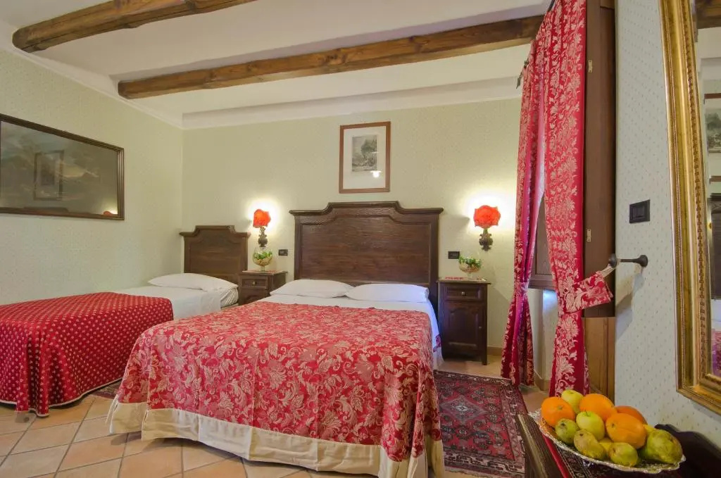 Standard Double room (twin beds)