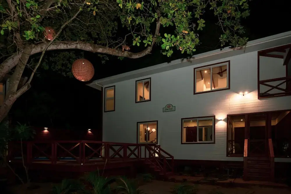 Casa Coral 2 Bedroom Home by RedAwning