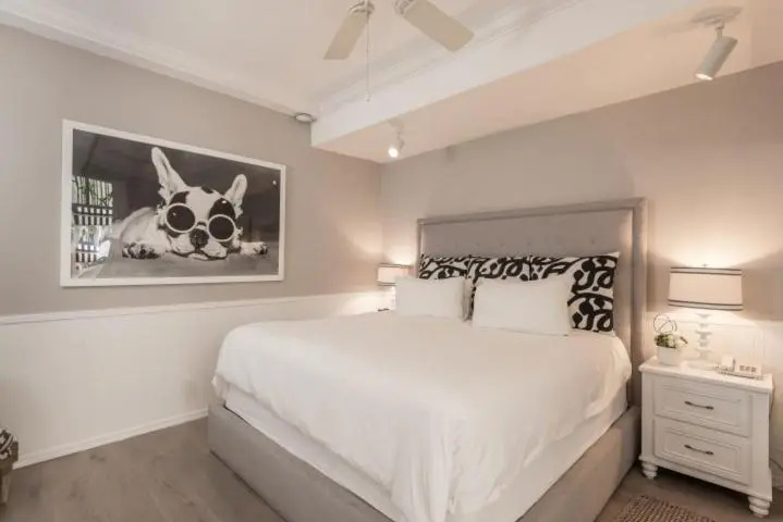 Alexander's Guesthouse - Adults Only - Chambres