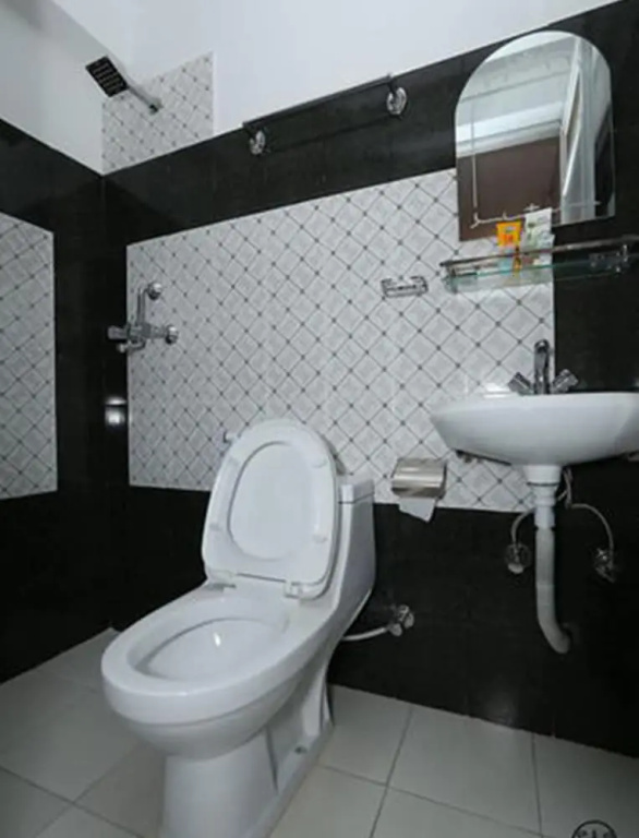 Standard Double room with balcony (twin beds)