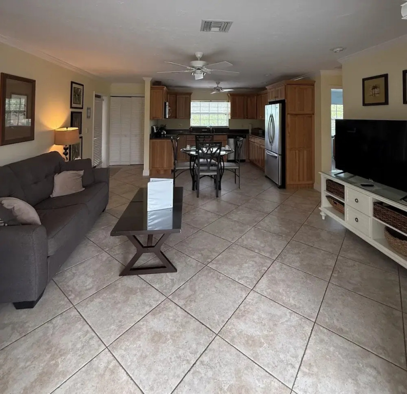 Premier room
