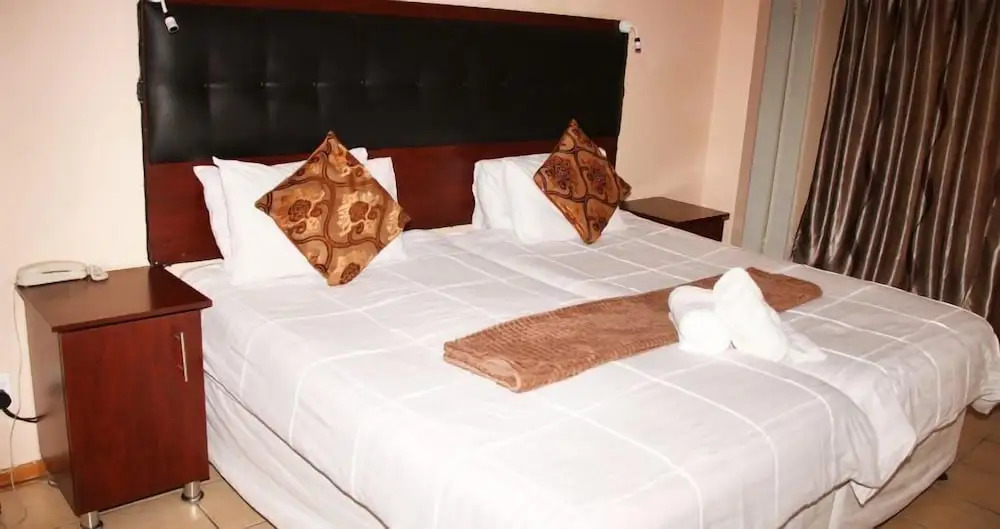 Classic Quadruple room