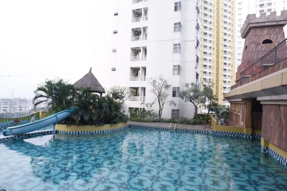 Comfort 2Br Apartment at Great Western Resort