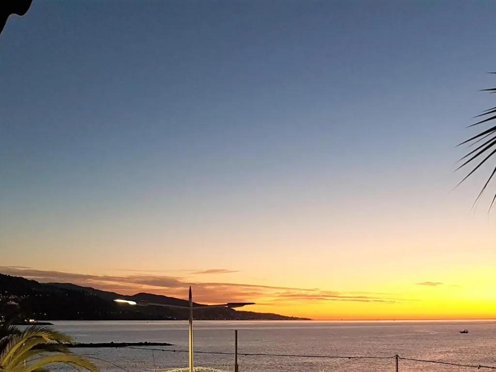 Standard Double room with balcony and with sea view (full double bed)