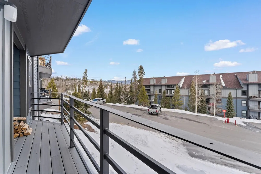 Buffalo Ridge Village #203, Building AA