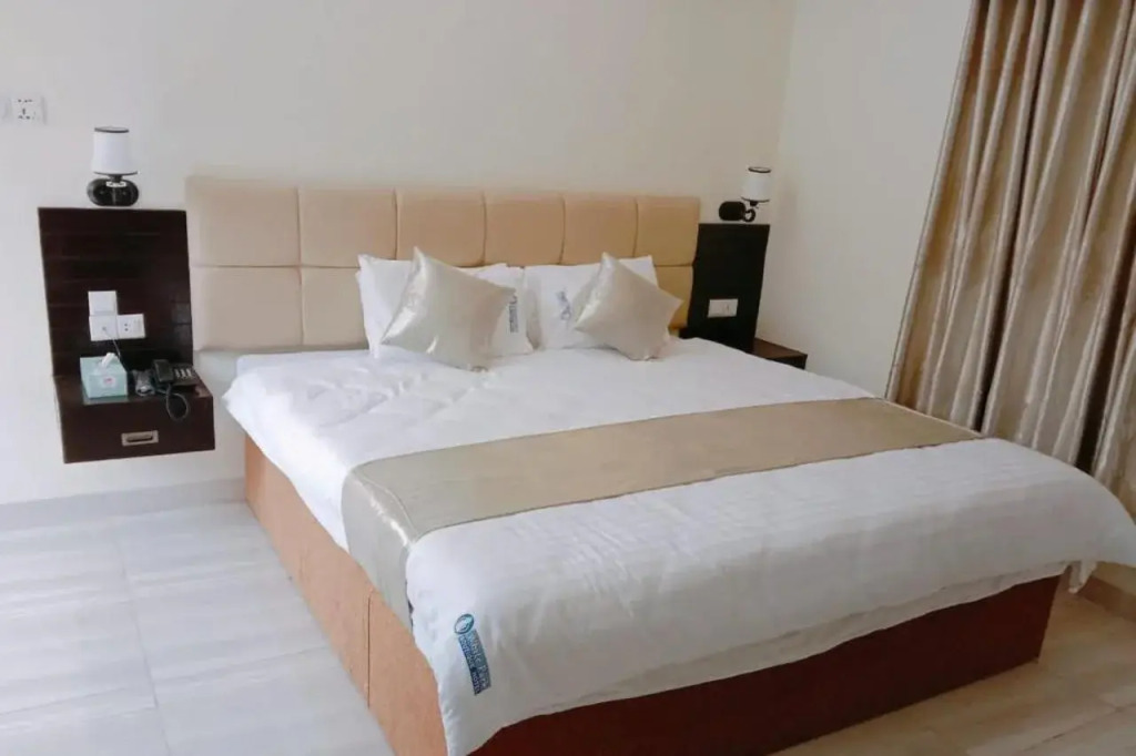 White Park Boutique Hotel — фото 3