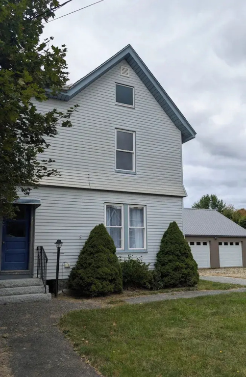 Newly Renovated Acadia Apartment Maple Street
