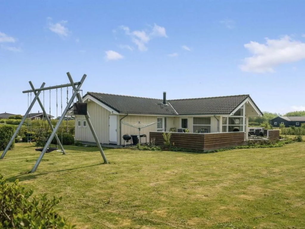 "Shiva" - 700m from the sea in SE Jutland
