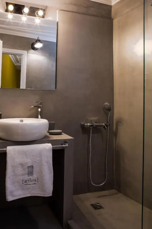 Aethra Boutique Rooms - фото 9