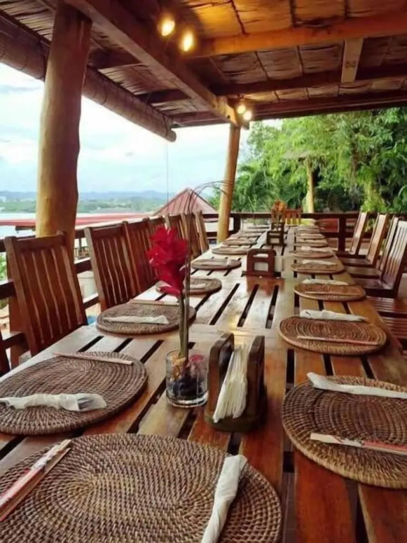 Cliffside View Hotel - фото 19