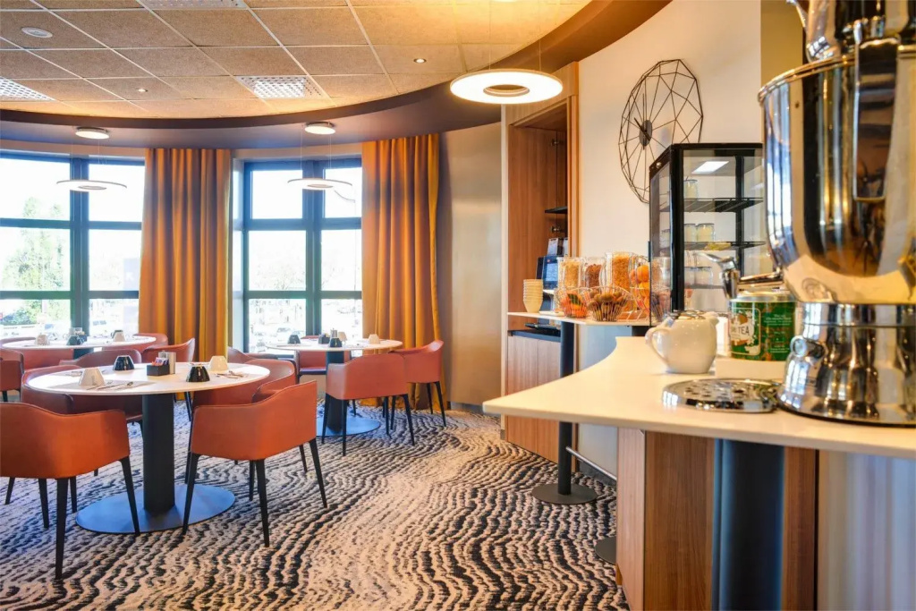 Novotel Paris 14 Porte d'Orléans 11