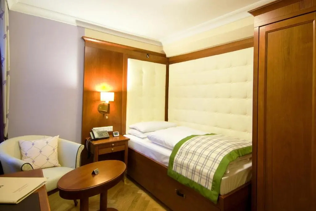 Hotel Elefant - Chambres