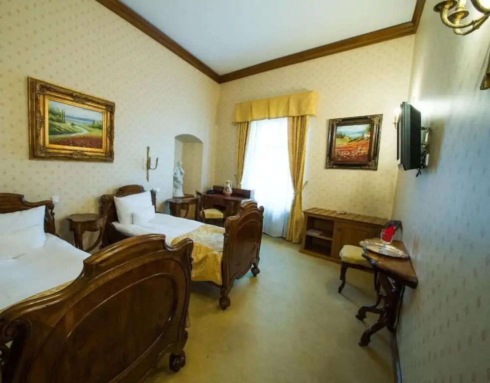 Standard Double room (twin beds)