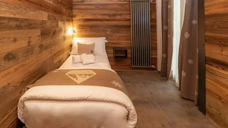 Standard Junior Suite