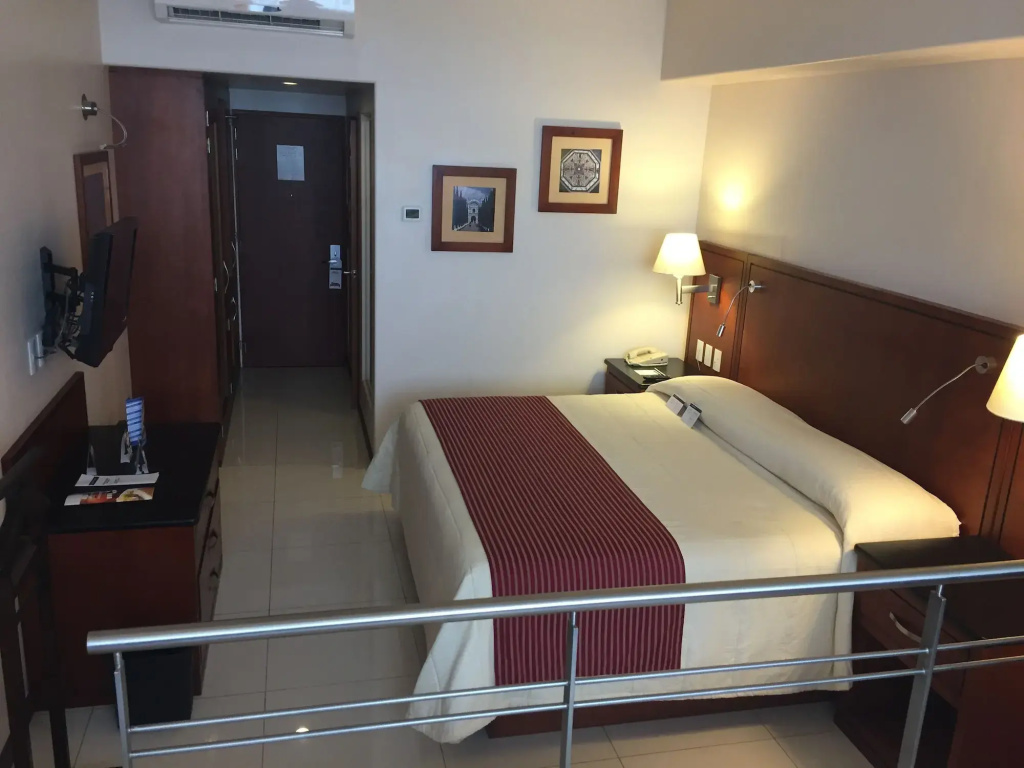 Hotel Fortin Plaza - Général