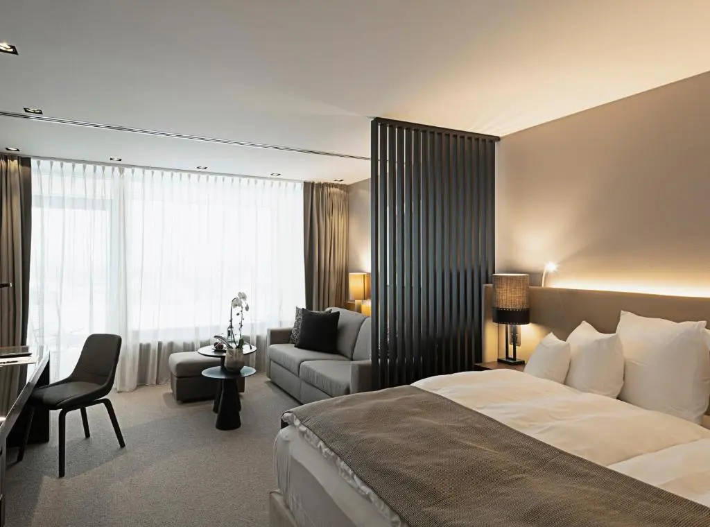 Premium Double room (full double bed)