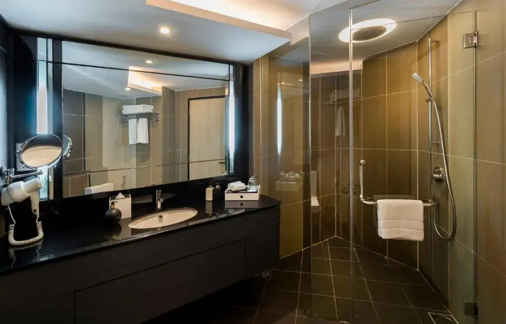 The Kuala Lumpur Journal - Chambres