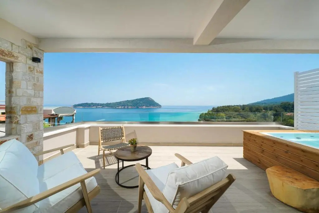 Balcony & Terrace