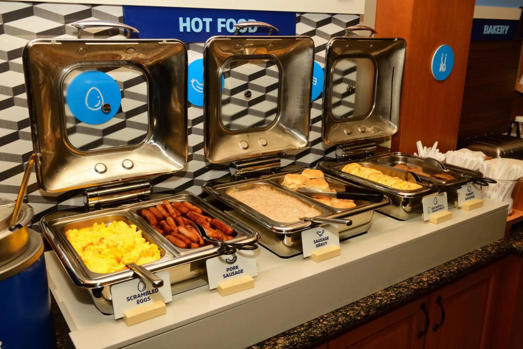 Holiday Inn Express Hotel & Suites Idaho Falls by IHG - фото 11