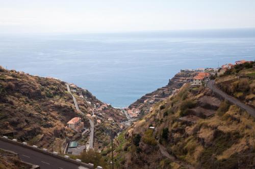 gallery_image_hidden_32