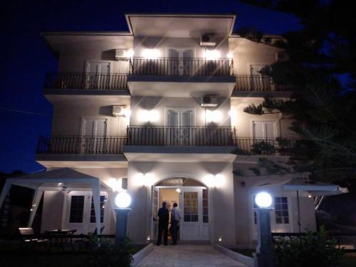 gallery_image_hidden_20