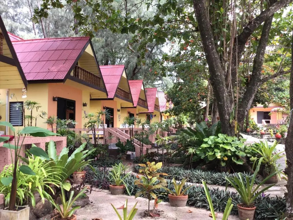 Andaman Beach Resort Koh Jum