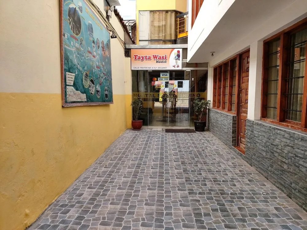 Hostal Tayta Wasi II - Pavitos